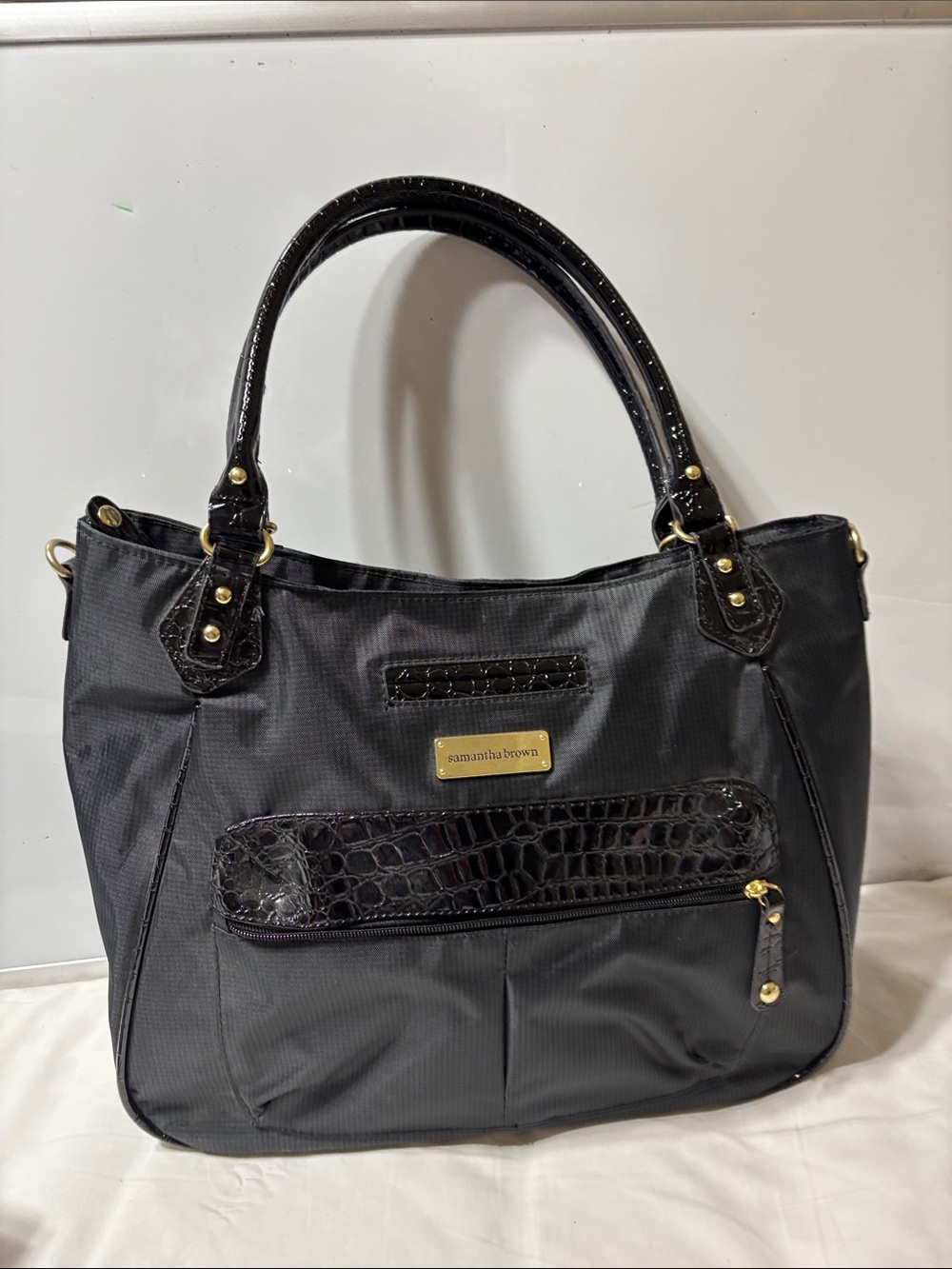 Samantha Brown Women's Black Travel Tote Bag with Yellow Lining. NWT